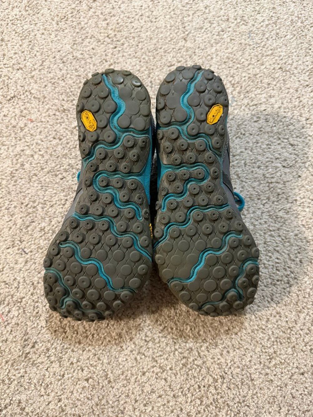New Balance Minimus Barefoot Shoes - Picture 3 of 7